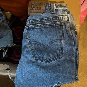 Vintage Levi’s shorts